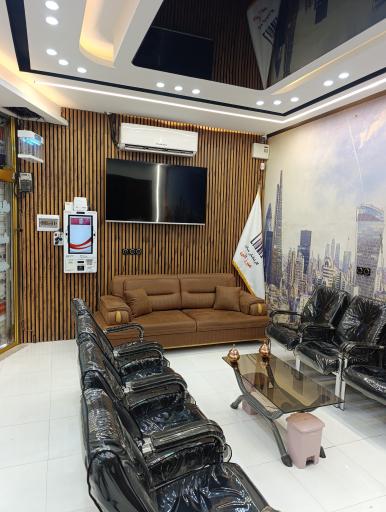 عکس کارشناسان مسکن میرزائی