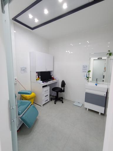 عکس آزمایشگاه نیلوفر