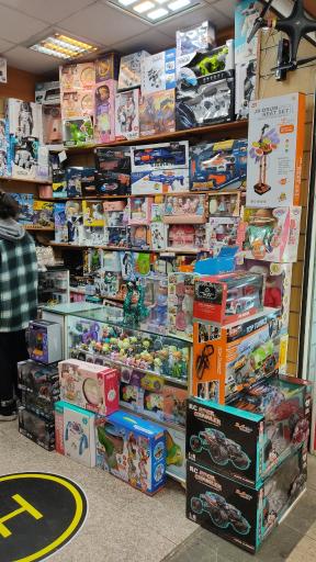 عکس فروشگاه اسباب بازی بیگ سایما