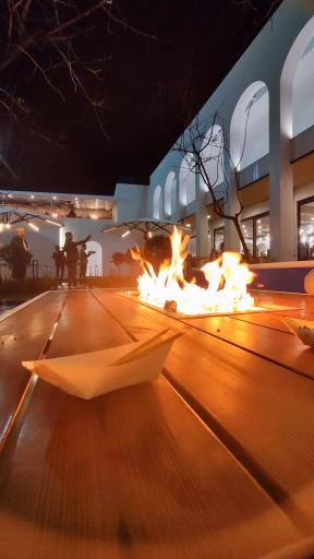 عکس کافه رستوران ایوان