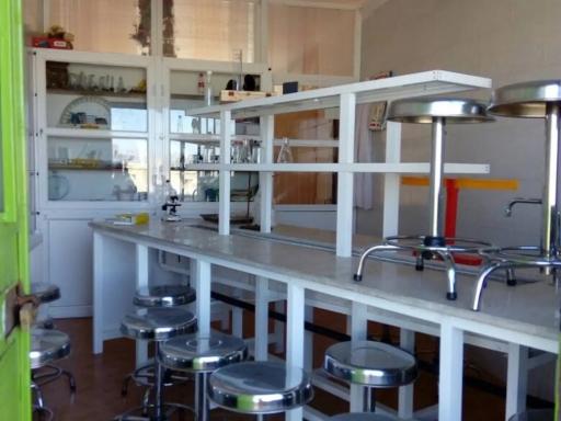 عکس دبیرستان پسرانه کوشا