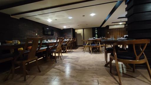 رستوران خانه استیک دایانا