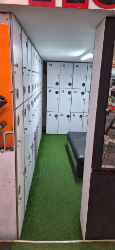 عکس باشگاه بدنسازی کلاسیک