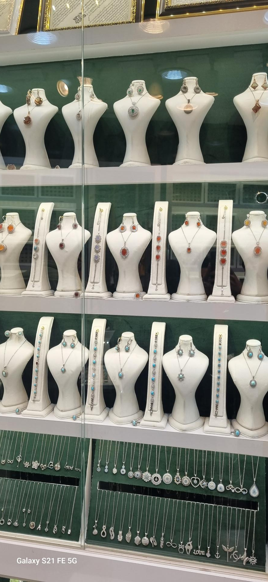 عکس نقره ناصری