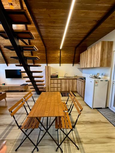 عکس کلبه آبان