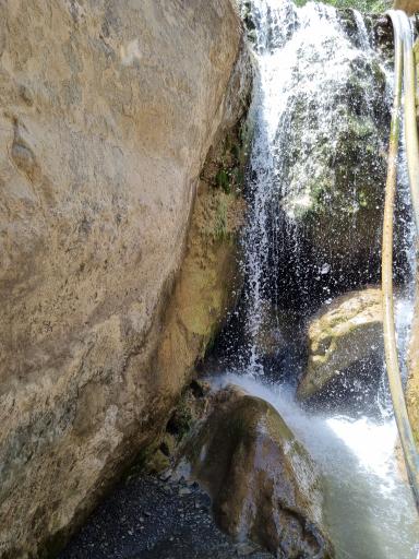 عکس آبشار اُستای