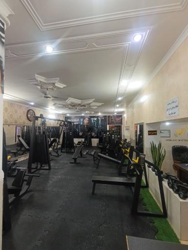 عکس باشگاه تناسب اندام علم و تمرین