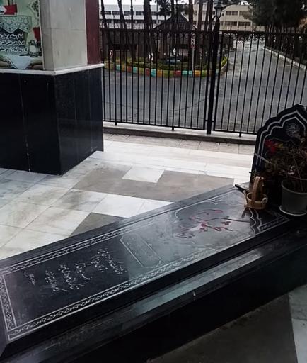 عکس یادمان شهید گمنام باشگاه پاس