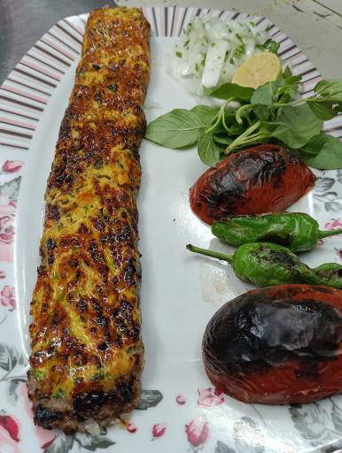 عکس کباب ساطوری بناب علی بابا