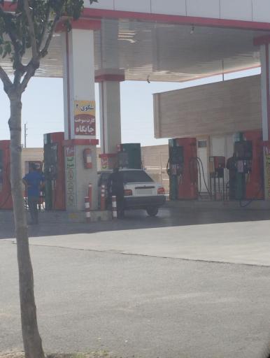 عکس پمپ بنزین مهستان