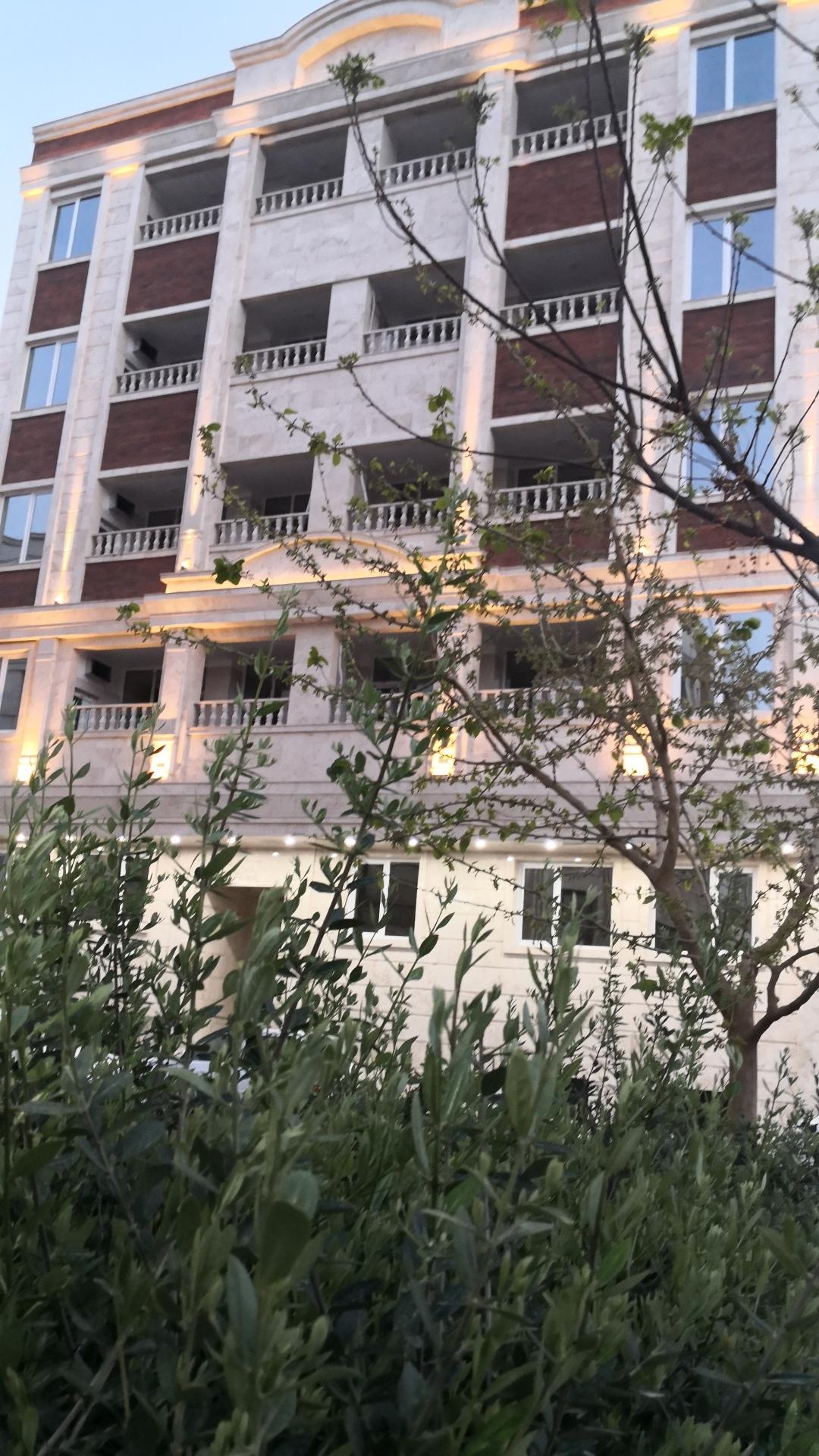 عکس ساختمان فدک