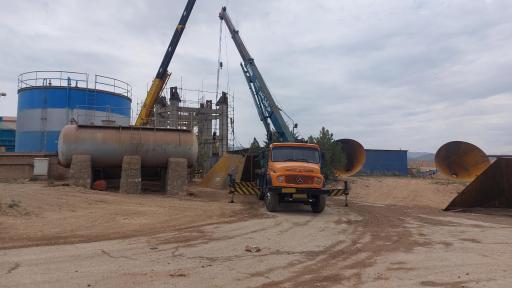 عکس جرثقیل تندر