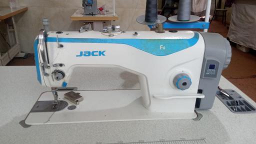 عکس بازارچه و کارگاه تولیدی خرمبک