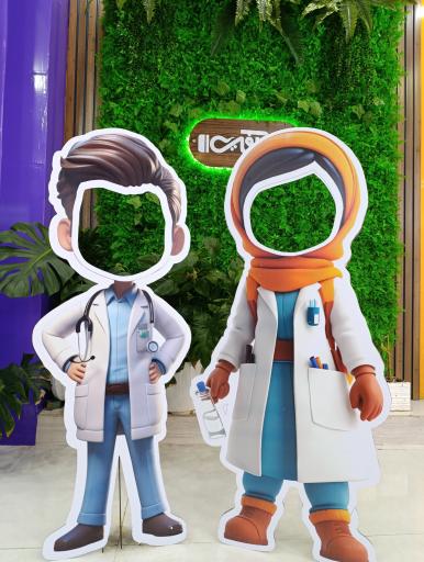 عکس چاپخانه و برش لیزری وبرافیک