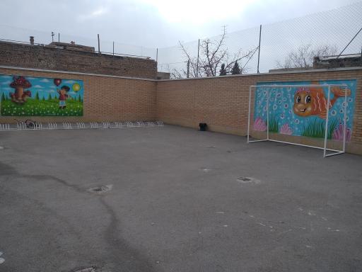 عکس دبستان احمد ملک صالحی(مقداد)