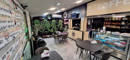 عکس کافه رستوران میتا