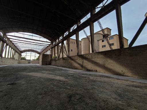 عکس سیمان ری (کارخانه متروکه)