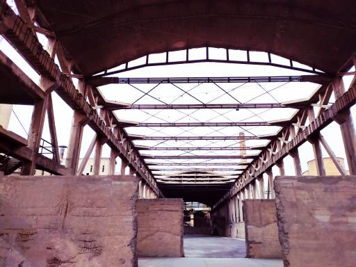 عکس سیمان ری (کارخانه متروکه)