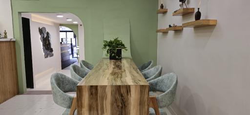 عکس کافه کتاب جیم