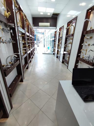 عکس دفتر فروش شیرآلات دانوش