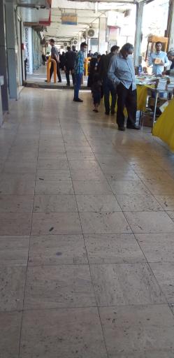 عکس جمعه بازار کتاب مدرس