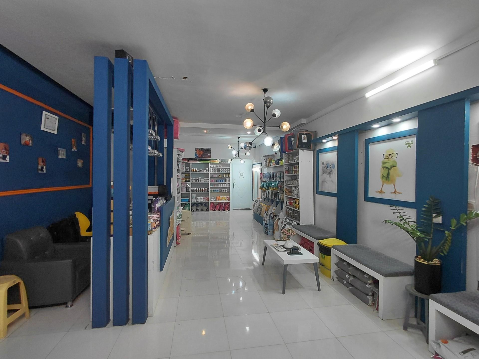 عکس کلینیک دامپزشکی نیک