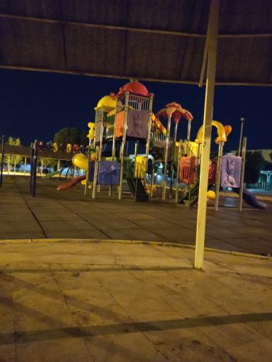 عکس پارک بازی کودکان 