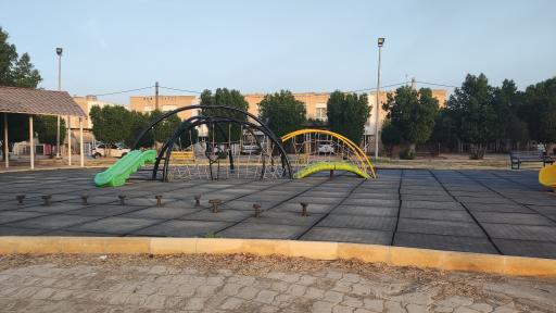 عکس پارک بازی کودکان 