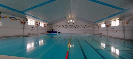 عکس استخر بزرگ کانون میثم تهران