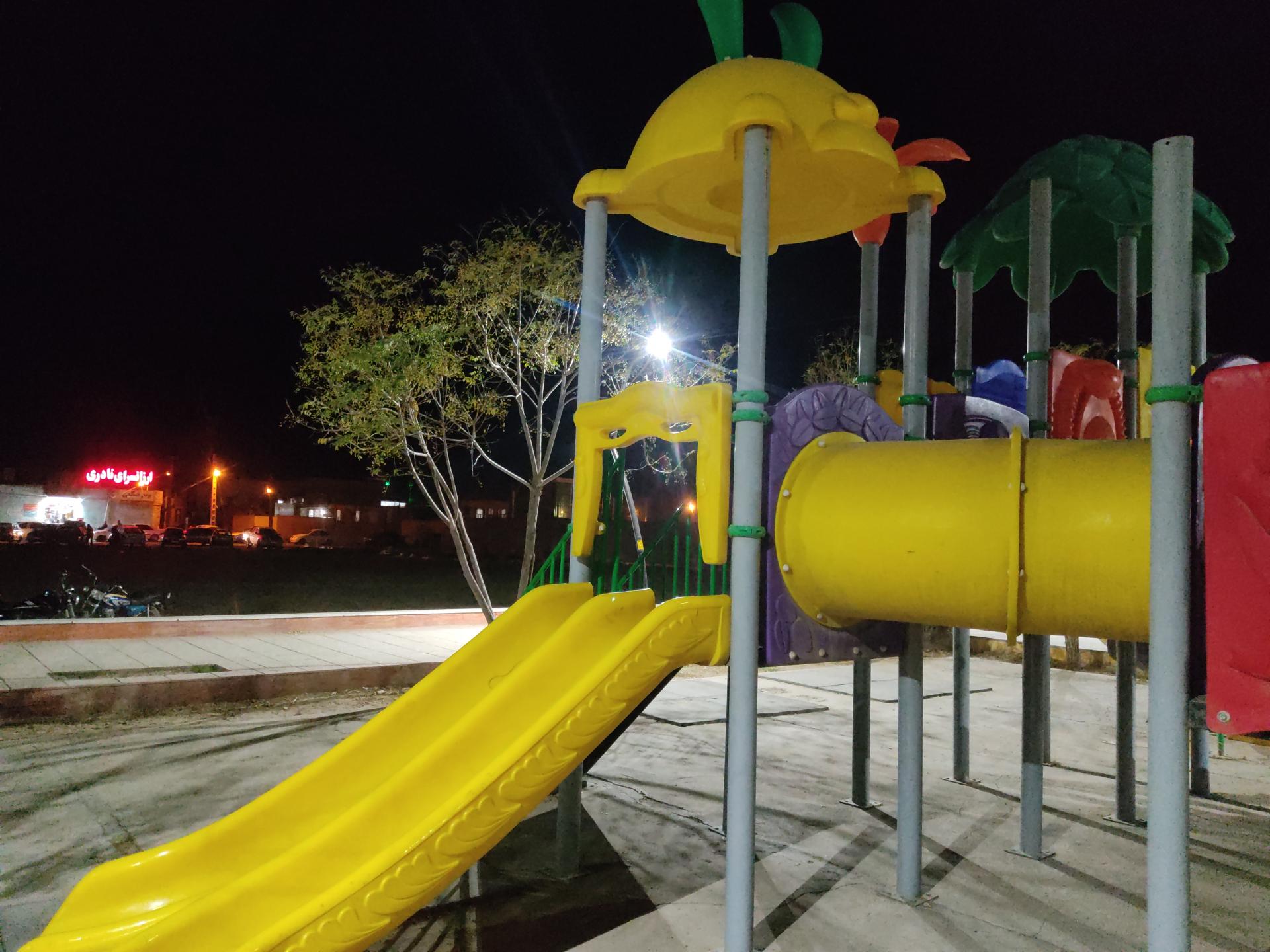 عکس پارک بازی کودکان 