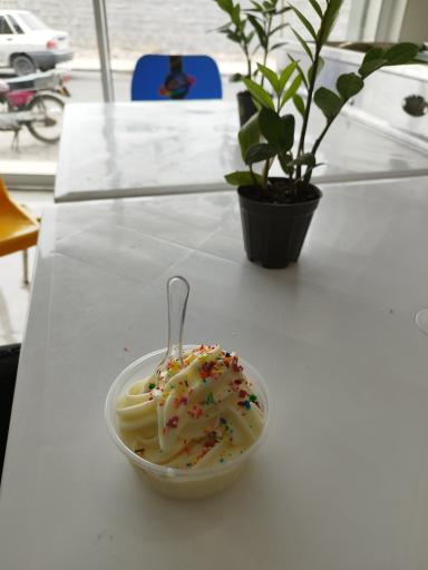 عکس لبنیاتی تازگ