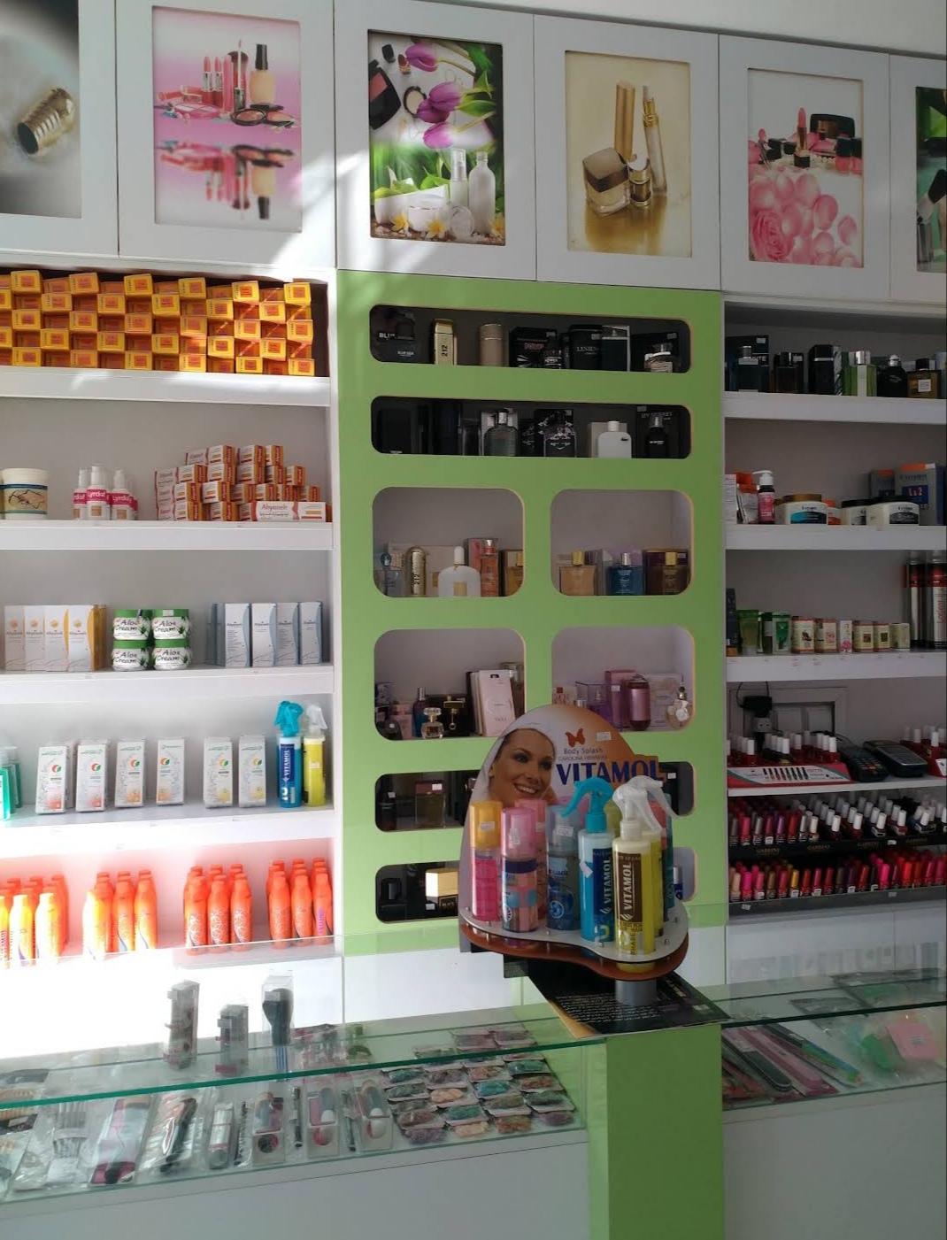 عکس آرایشی بهداشتی گیاهی نجلا