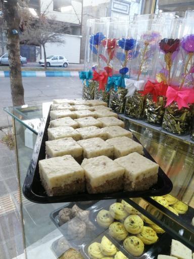 عکس قنادی تی گل