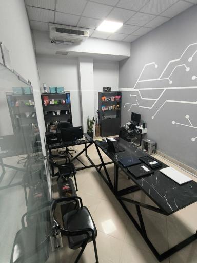 عکس فروشگاه آرا