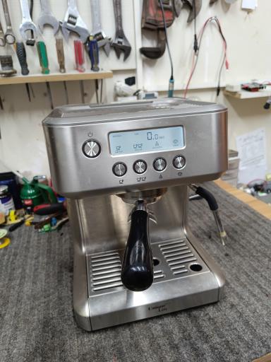 عکس تعمیرات دستگاه اسپرسو سام اسپرسو