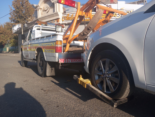 عکس تعمیرگاه امدادخودرو و یدک کش شبانه روزی قوچان