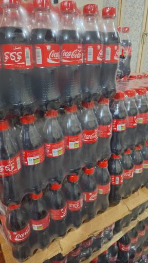 عکس پخش نوشیدنی محمد معین