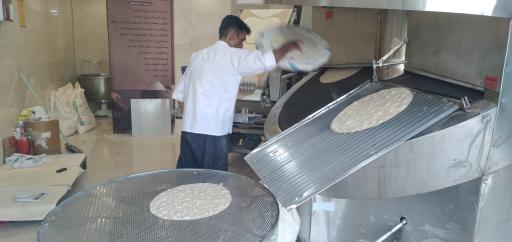 عکس نانوایی تافتون دولتی