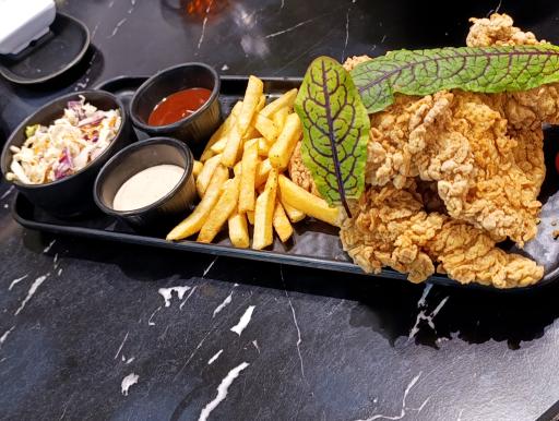 عکس کافه رستوران باراکودا