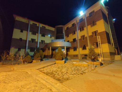 عکس دانشگاه آزاد اسلامی شبستر واحد 2