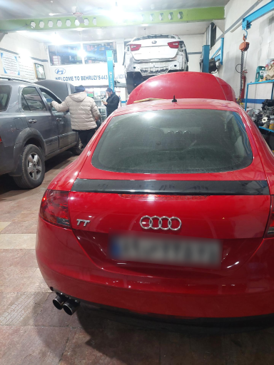 عکس نمایندگی مجاز 443 هیوندای