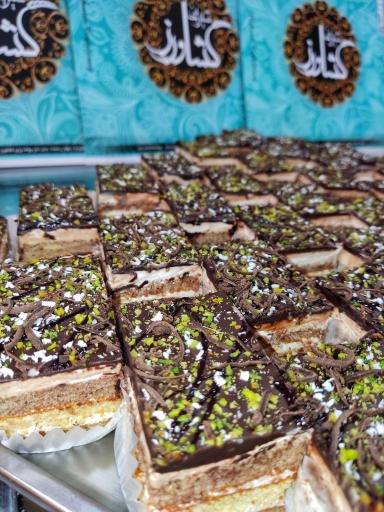 عکس نان یوخه و شیرینی کشاورز