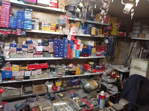 عکس قفل سازی اصغر