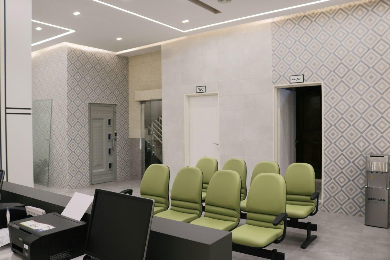 عکس  آزمایشگاه نورا