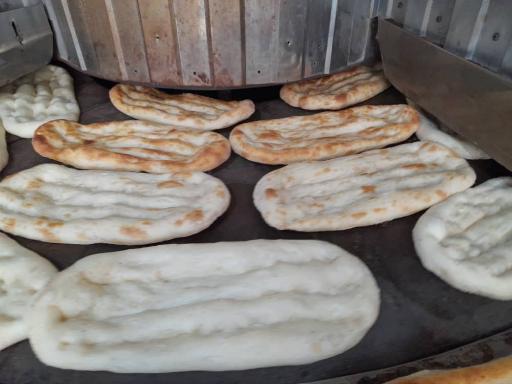 عکس نانوایی کدخدا