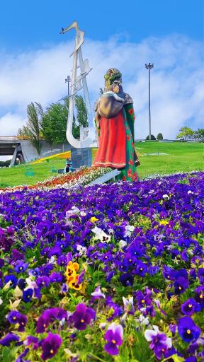 عکس تقاطع غیر همسطح قائم