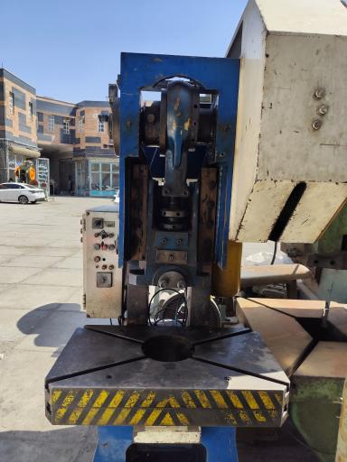 عکس فروشگاه ماشین افزار تبریز