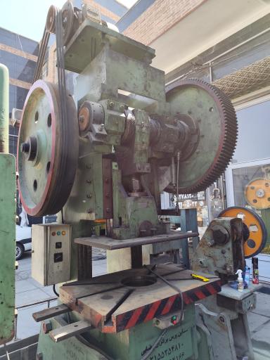 عکس فروشگاه ماشین افزار تبریز