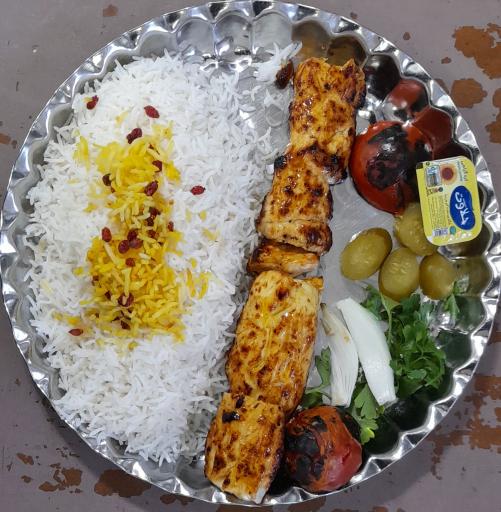 عکس دیزی سنگی و قرمه محلی اکبری