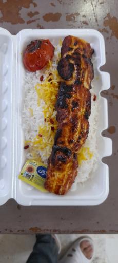 عکس دیزی سنگی و قرمه محلی اکبری